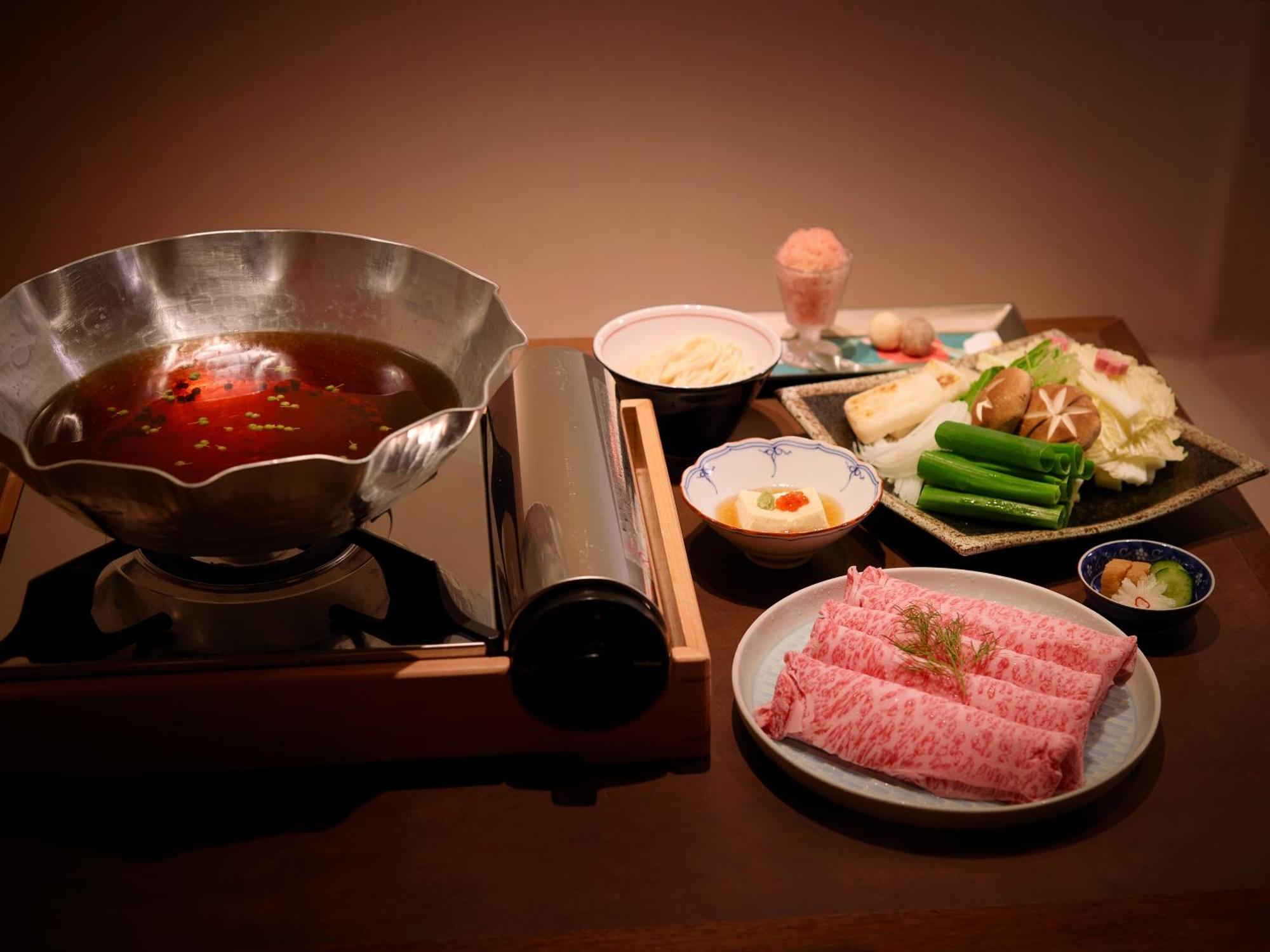 Hotel The Celestine Kyoto Gion Exteriör bild A set of dishes prepared for a hot pot
