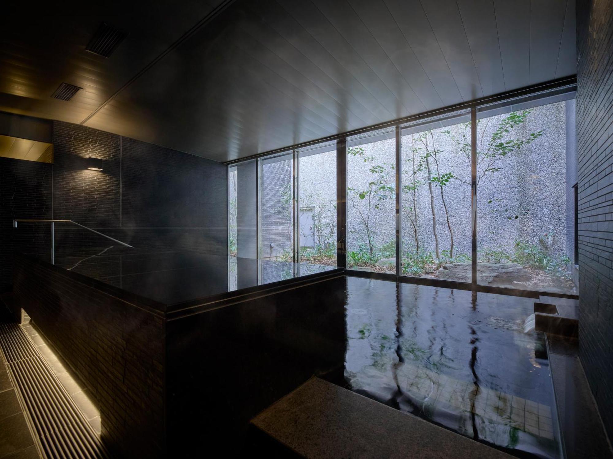 Hotel The Celestine Kyoto Gion Exteriör bild Interior of the museum