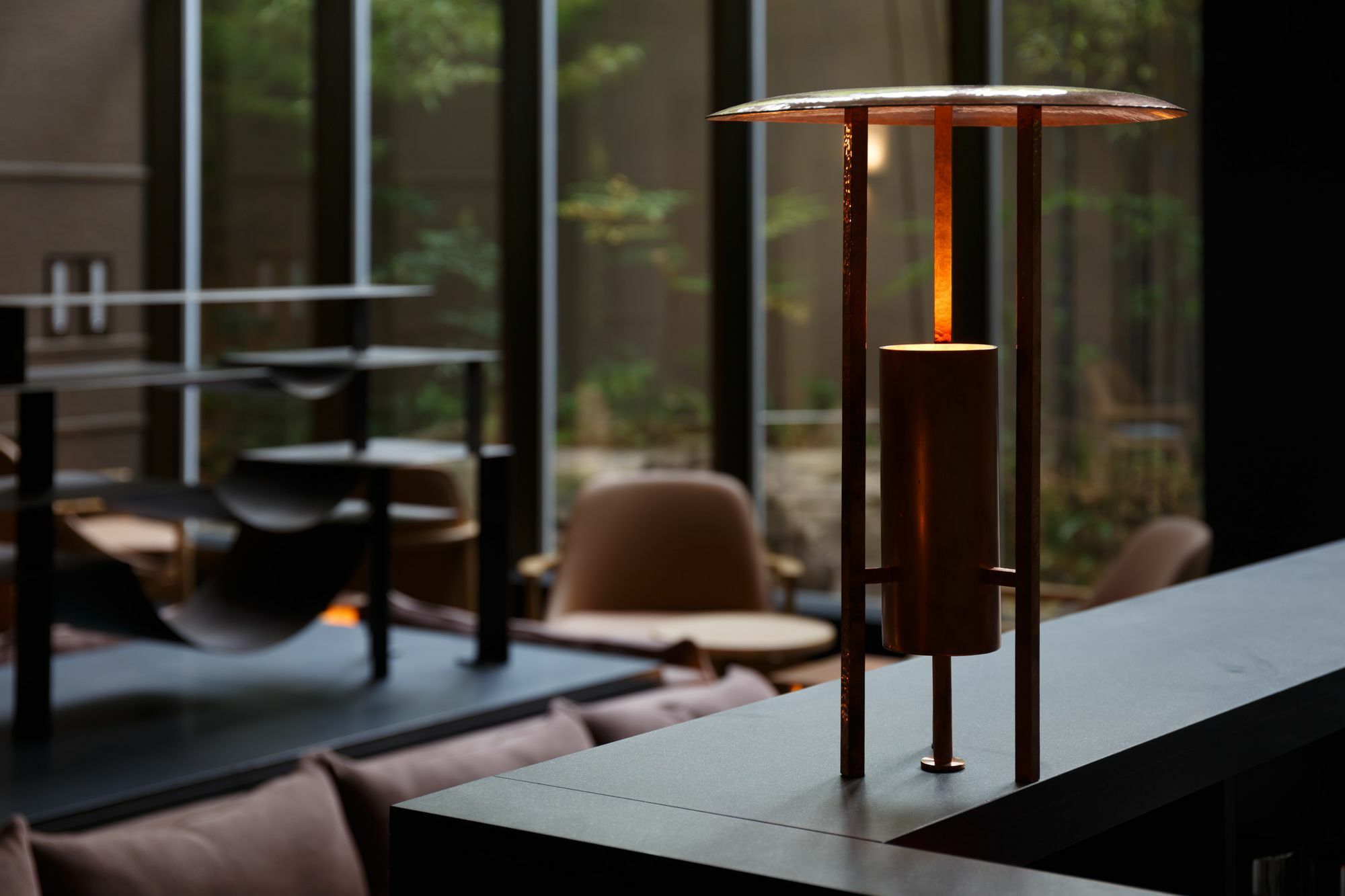 Hotel The Celestine Kyoto Gion Exteriör bild A table lamp